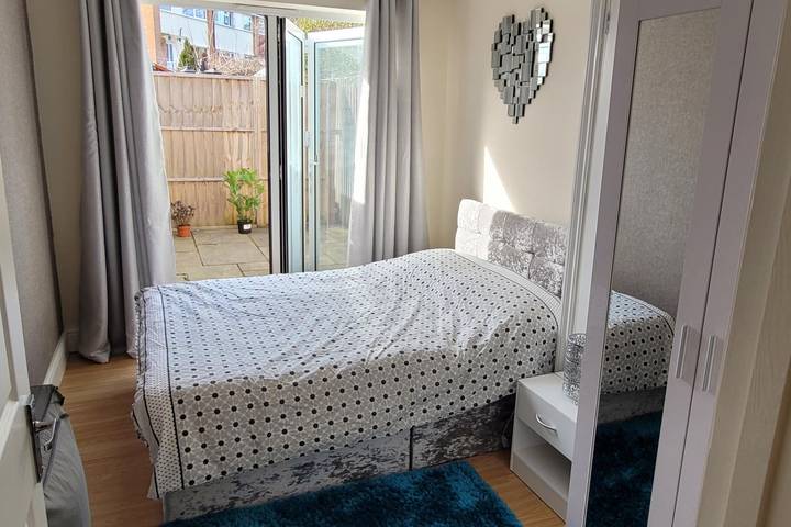 Casa de vacaciones para 3 personas, con jardín y balcón, Familias con niños - 1