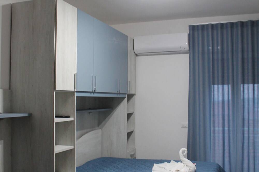 Located in downtown area, renovated in 2021 in contemporary style in Pietramontecorvino, Foggia Province