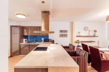 Ferienwohnung für 3 Personen, mit Ausblick und Terrasse, mit Haustier in Altstadt Heidelberg