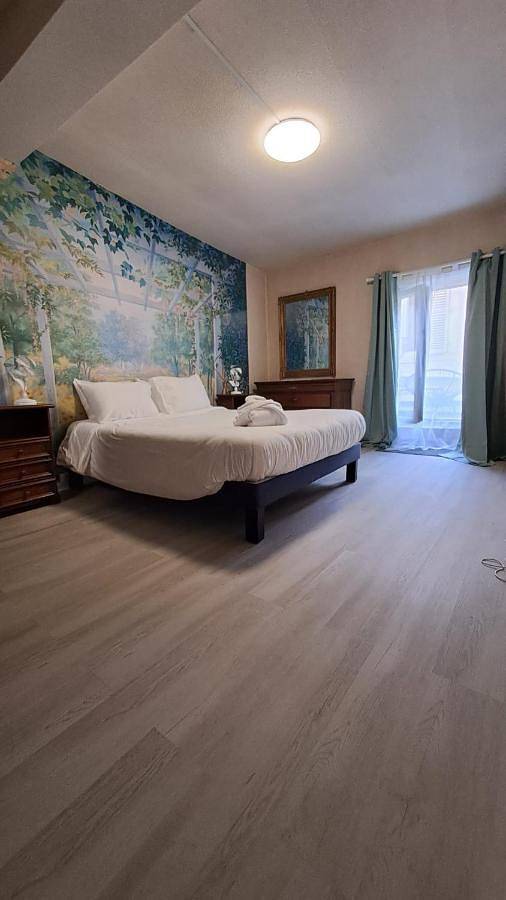 Hôtel pour 2 personnes, avec vue et jardin, animaux acceptés dans Thermes de Contrexéville - 2