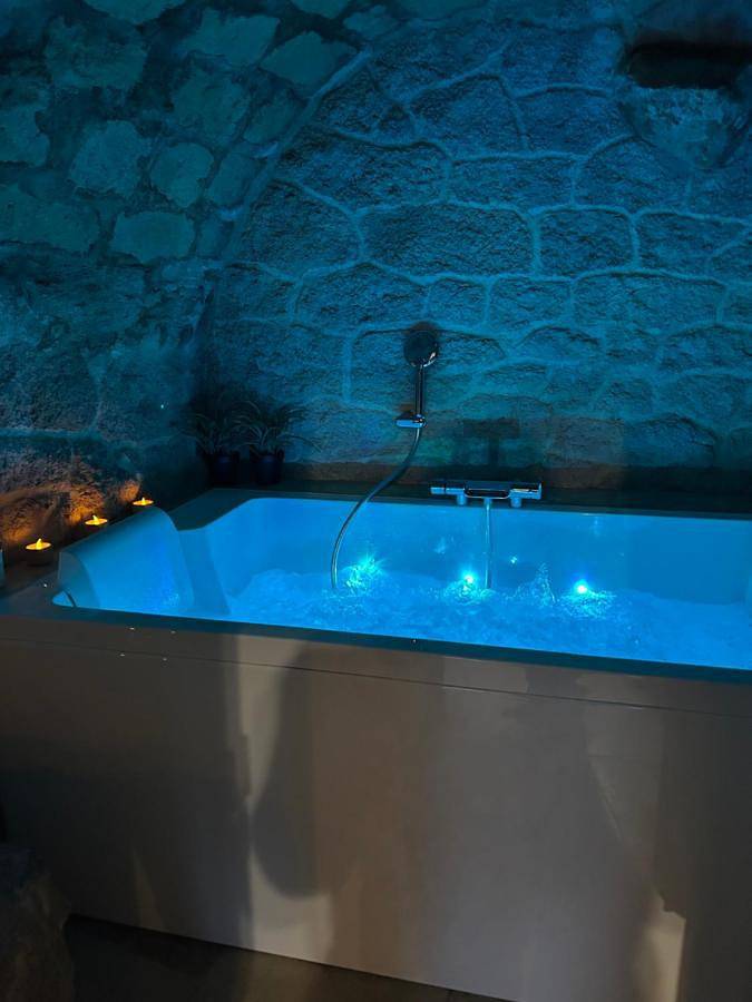 Location de vacances pour 4 personnes, avec jacuzzi et terrasse à Pierrefonds - 2