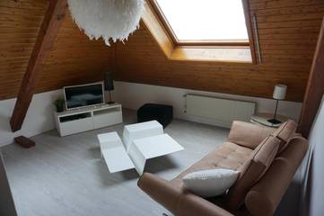 Gîte pour 2 personnes, avec vue ainsi que vue sur le lac et jardin à Neuchâtel