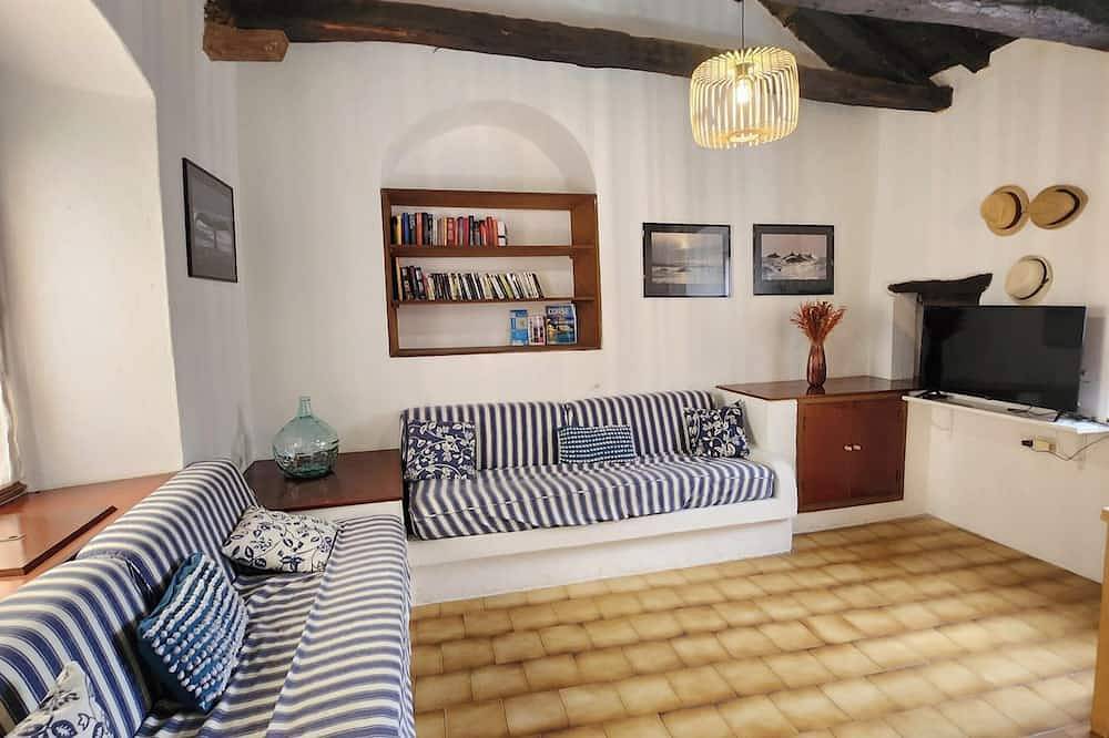 Homerez - Komfortables Haus in Rogliano mit Terrasse und Garten in Rogliano, Cap Corse