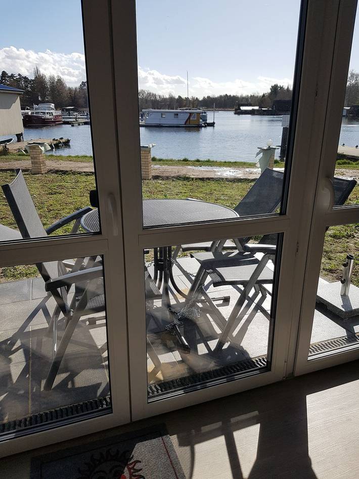 Ferienwohnung für 3 Personen, mit Seeblick und Terrasse, mit Haustier in Rechlin - 2