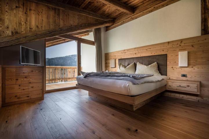 Hütte für 3 Personen, mit Balkon und Terrasse sowie Garten und Ausblick in Alta Badia - 4