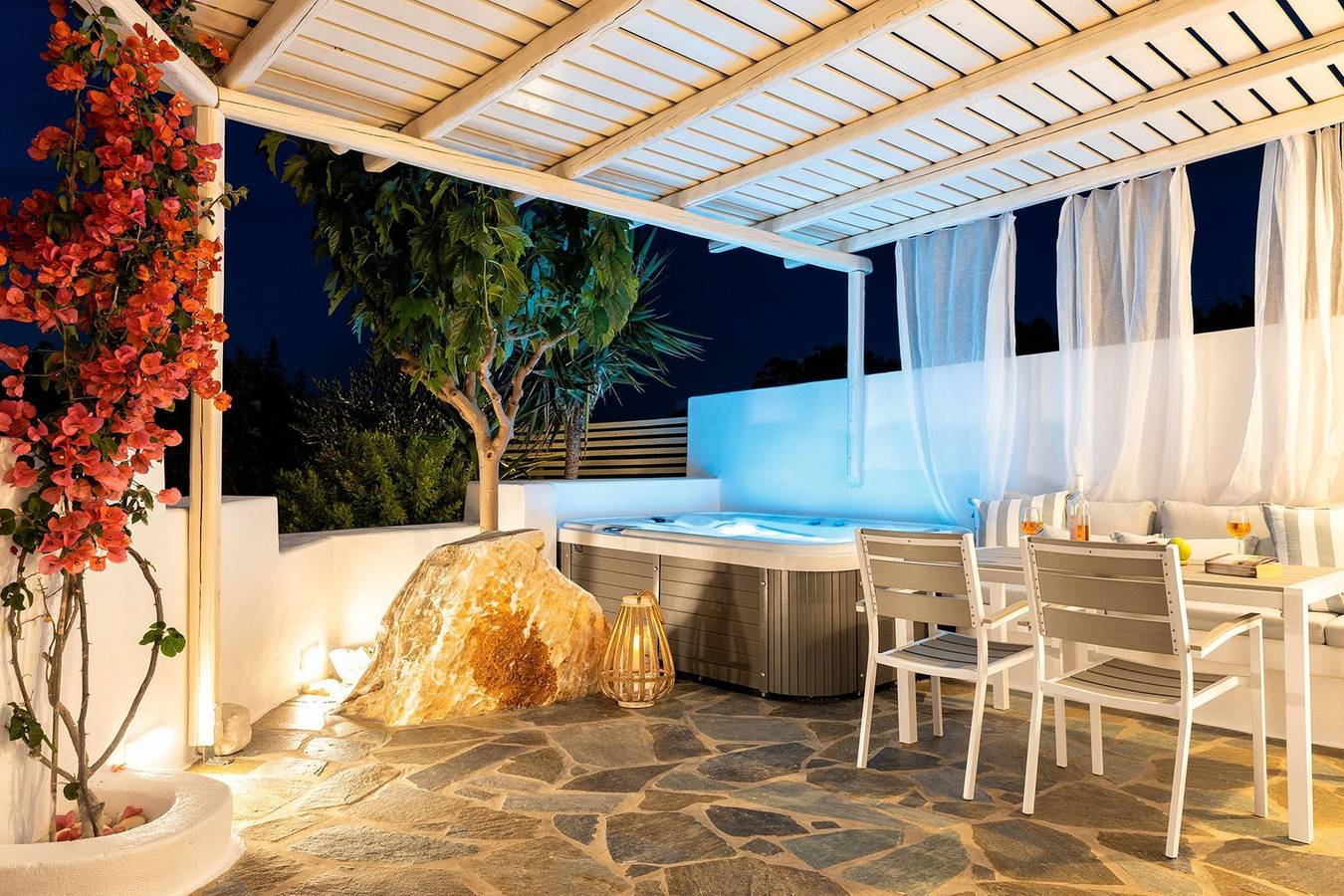 Casa vacanza a Paros a partire da 191€ a notte