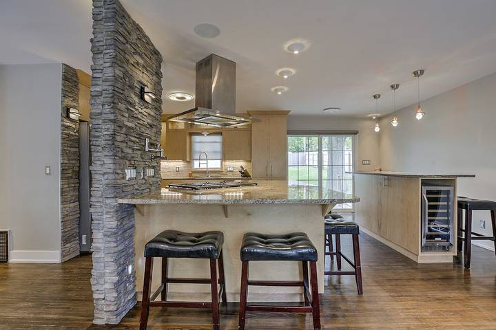 Vacation rental for 8 people, with yard in Omaha