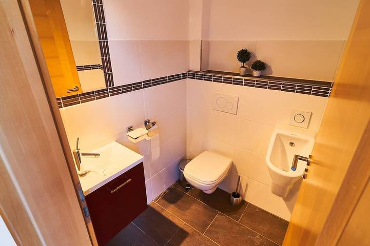 Ferienhaus für 8 Personen, mit Balkon und Garten in Vöhl - 2