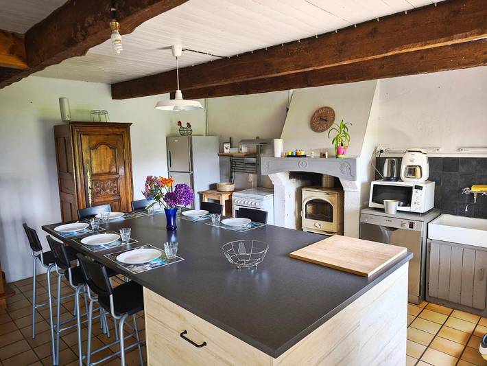 Location de vacances pour 6 personnes, avec vue et jardin, animaux acceptés dans Bon Repos sur Blavet - 4