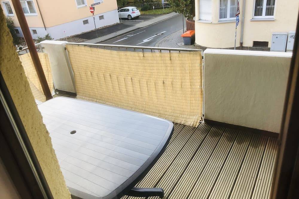 Ganze Wohnung, Hofgarten Wohnung = Bayreuths Beste Lage, mit Parkplatz 150qm mit Klimaanlage in Frankenalb