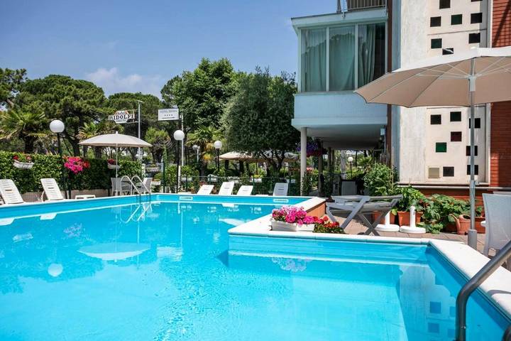 Hotel dla 3 osób, z widok i basen oraz ogród, zwierzęta dozwolone w Cervia