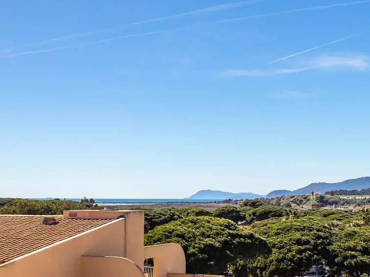 Appartement entier, 2 Pièces 4 Personnes in Hyeres, Parc national de Port-Cros