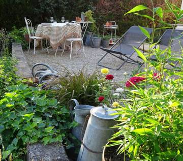 Gîte pour 2 personnes, avec terrasse et jardin à Millau