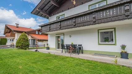 Ferienwohnung für 6 Personen, mit Garten in Ebbs