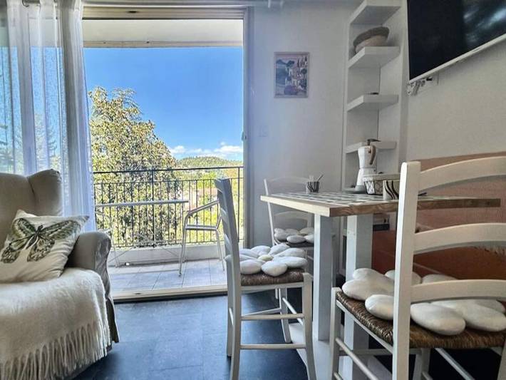 Gîte pour 2 personnes, avec balcon, adapté aux familles à Gréoux-les-Bains - 3