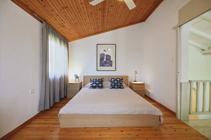 Gîte pour 8 personnes, avec jardin dans Ormos Panagias - 3