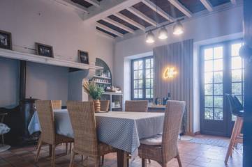 Villa pour 8 personnes, avec jardin dans Béarn