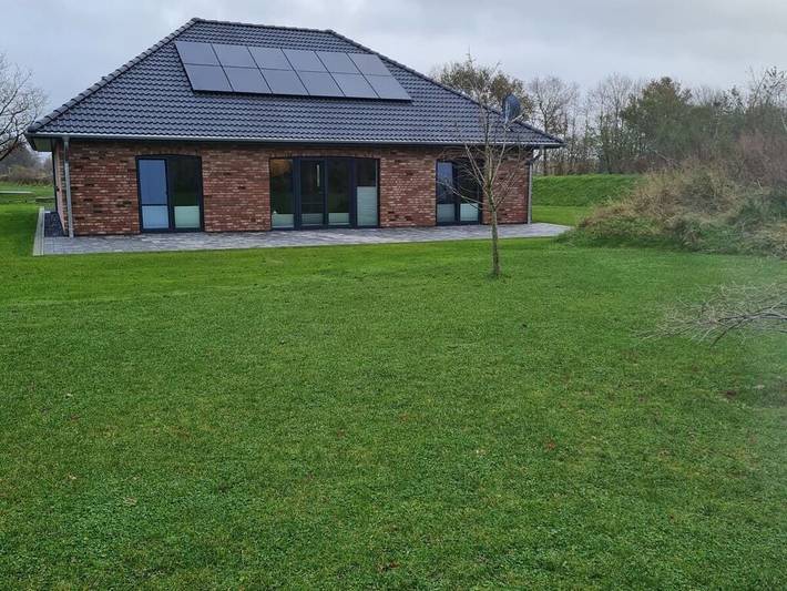 Ferienhaus für 8 Personen, mit Terrasse in Jörl