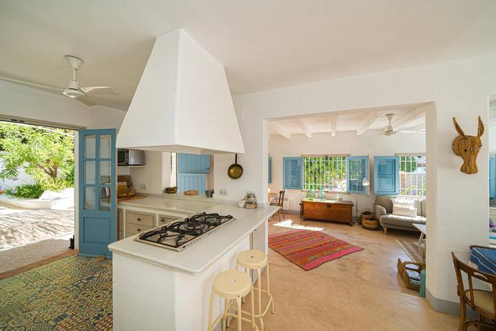 Chalet para 8 personas, con piscina además de balcón y vistas al mar en Comunidad Valenciana - 2