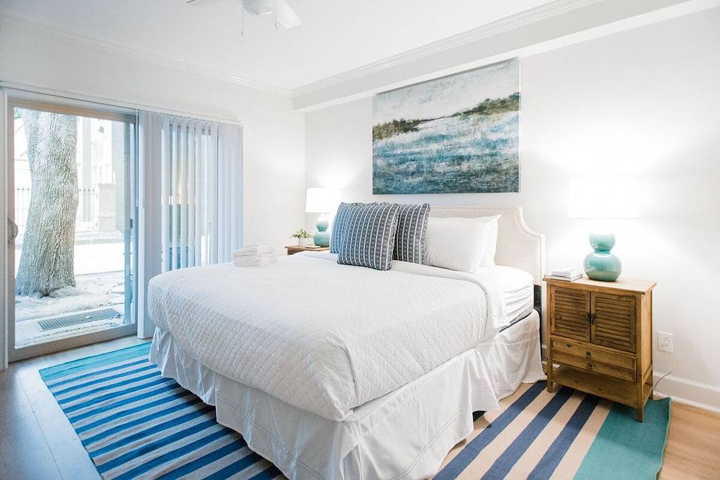 Ganze Wohnung, Schickes Apartment an der Küste im Forysth Park mit Parkmöglichkeiten bei Lucky Savannah in Savannah, Chatham County