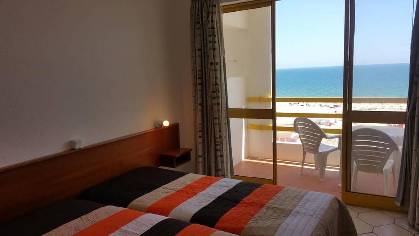 Casa rural para 4 personas, con terraza y jardín en Monte Gordo - 2