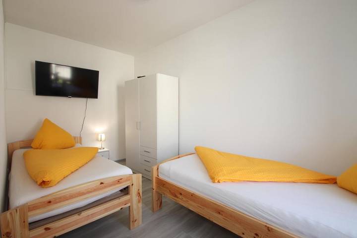Ferienwohnung für 5 Personen, mit Terrasse in Aschaffenburg - 3