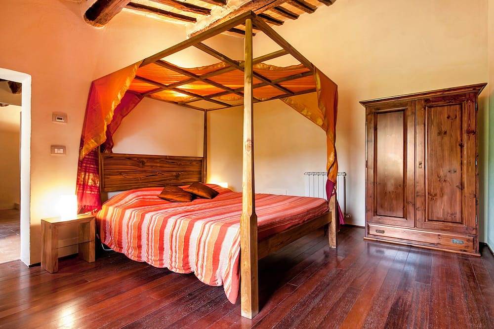 Geheel appartement, Villa Amedeo appartement Giotto 15 km van Siena in Sovicille, Chianti