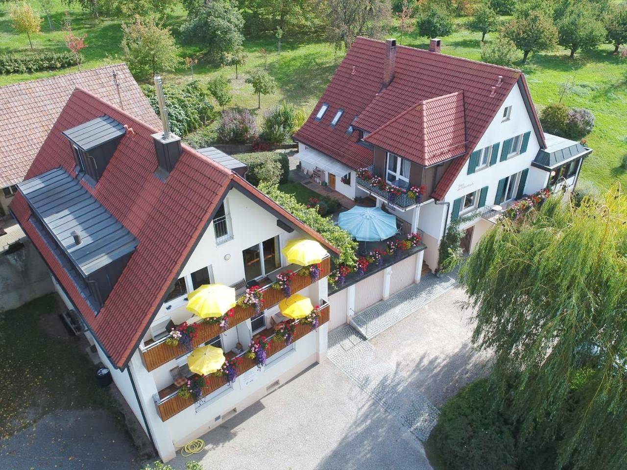 Ganze Wohnung, Apartment with Balcony in Schliengen, Südschwarzwald
