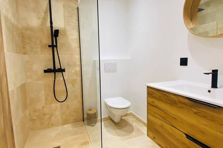 Location de vacances pour 4 personnes à Nans-les-Pins - 4