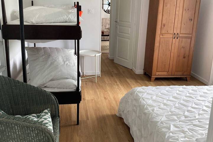 Location de vacances pour 6 personnes, avec terrasse et jardin, animaux acceptés dans Plage de Pont-Mahé - 2