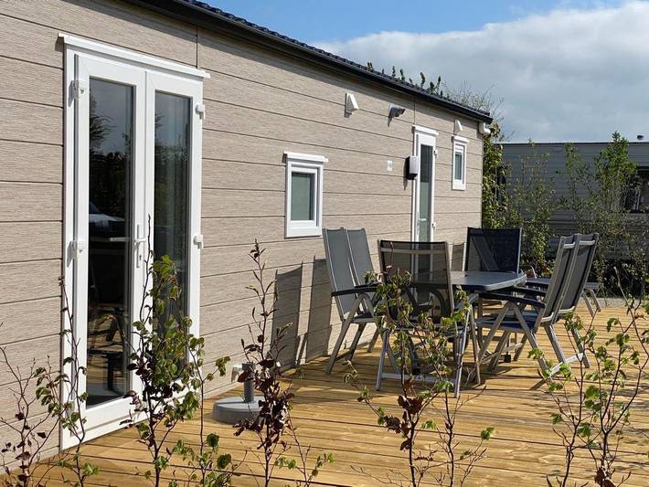Chalet voor 4 personen, met terras en tuin in Cadzand