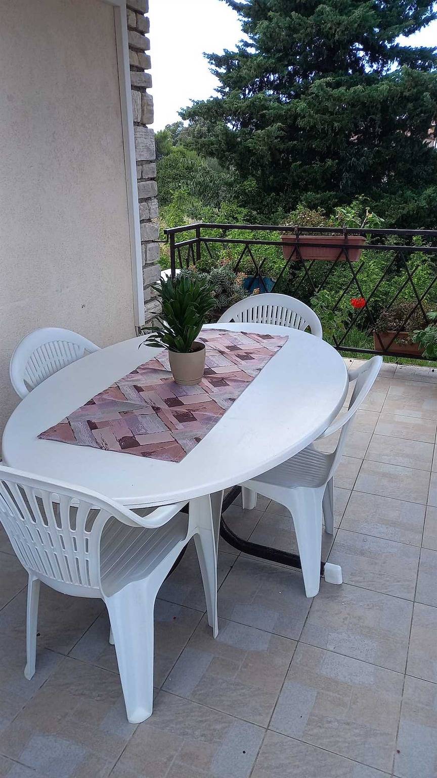 Ganze Wohnung, Gemütliche Ferienwohnung Ivanka in Strandnähe in Pakostane, Zadar