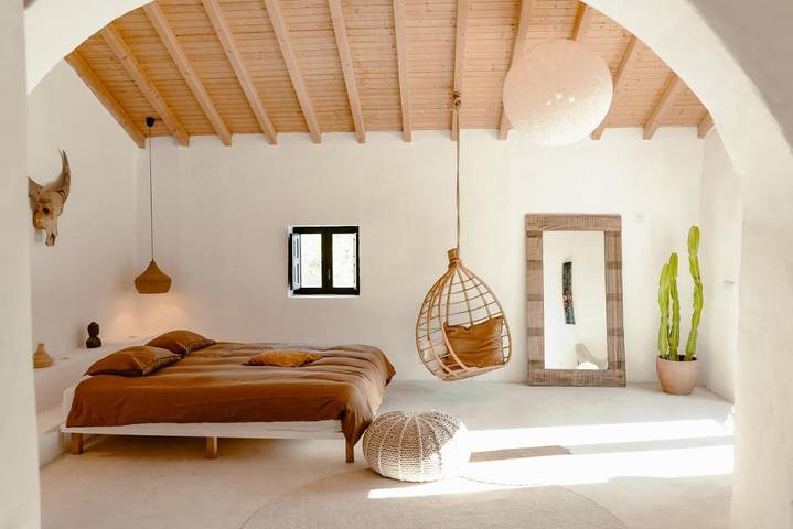 Chambre d’hôte pour 2 personnes, avec Balcon et Terrasse ainsi que Jardin et Piscine
