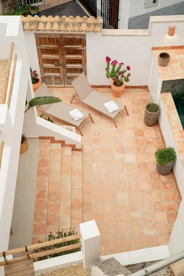 Ferienhaus für 6 Personen, mit Pool und Ausblick sowie Balkon - 1