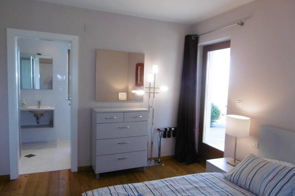 Villa Isabell und Immo in Raša, Ostküste Istrien