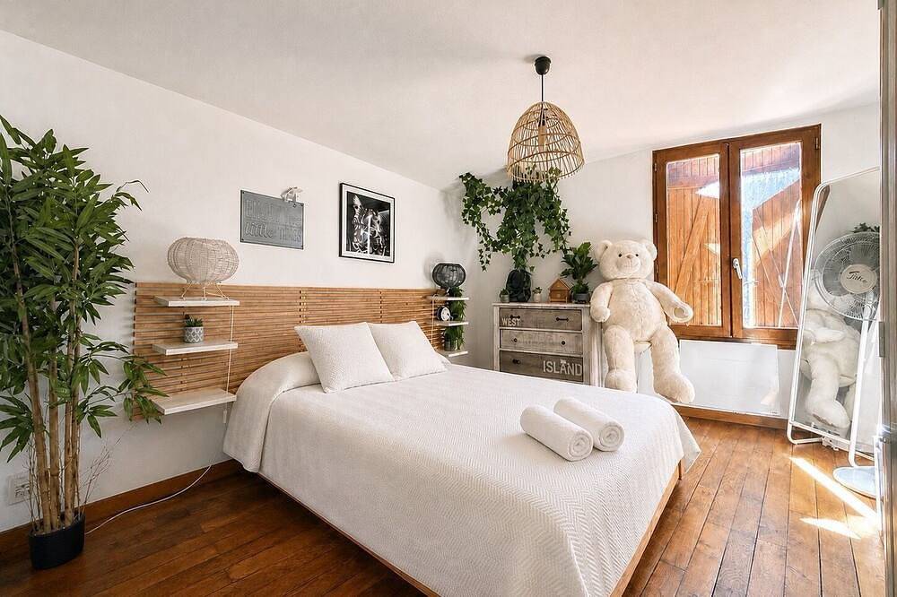 Maison familiale climatisée avec piscine proche de Lyon in Sathonay-Camp, Lyon et ses environs