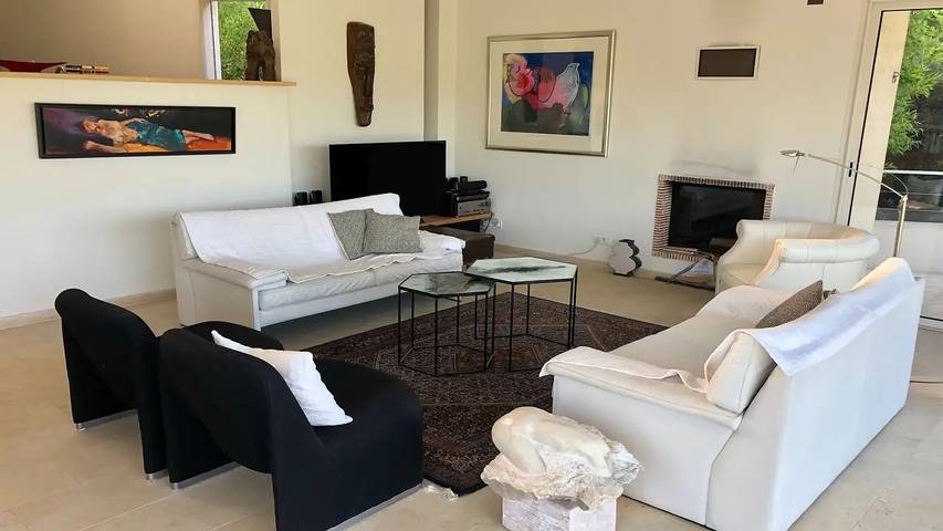 Villa pour 11 personnes, avec jardin ainsi que terrasse et piscine, animaux acceptés à La Croix-Valmer - 2