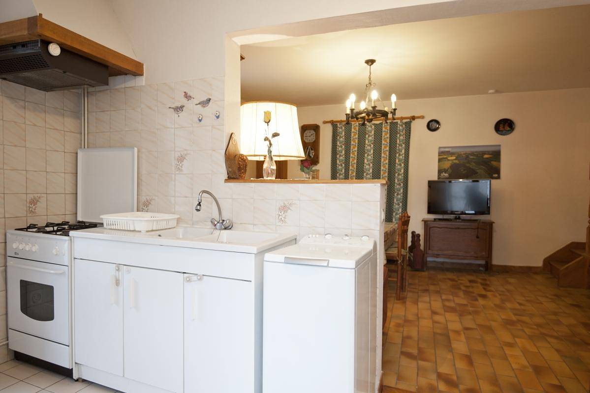 Gîte de charme de 70m2 avec jardin et WiFi in Tramoyes, Région de Bourg-en-Bresse