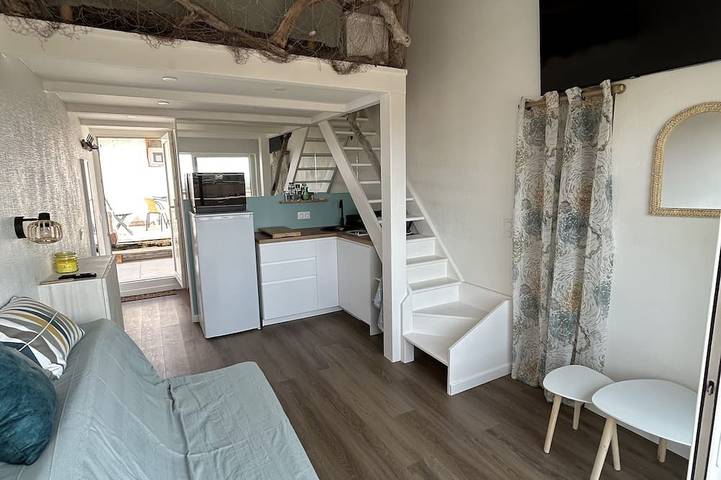 Appartement de vacances pour 5 personnes, avec balcon et piscine, animaux acceptés