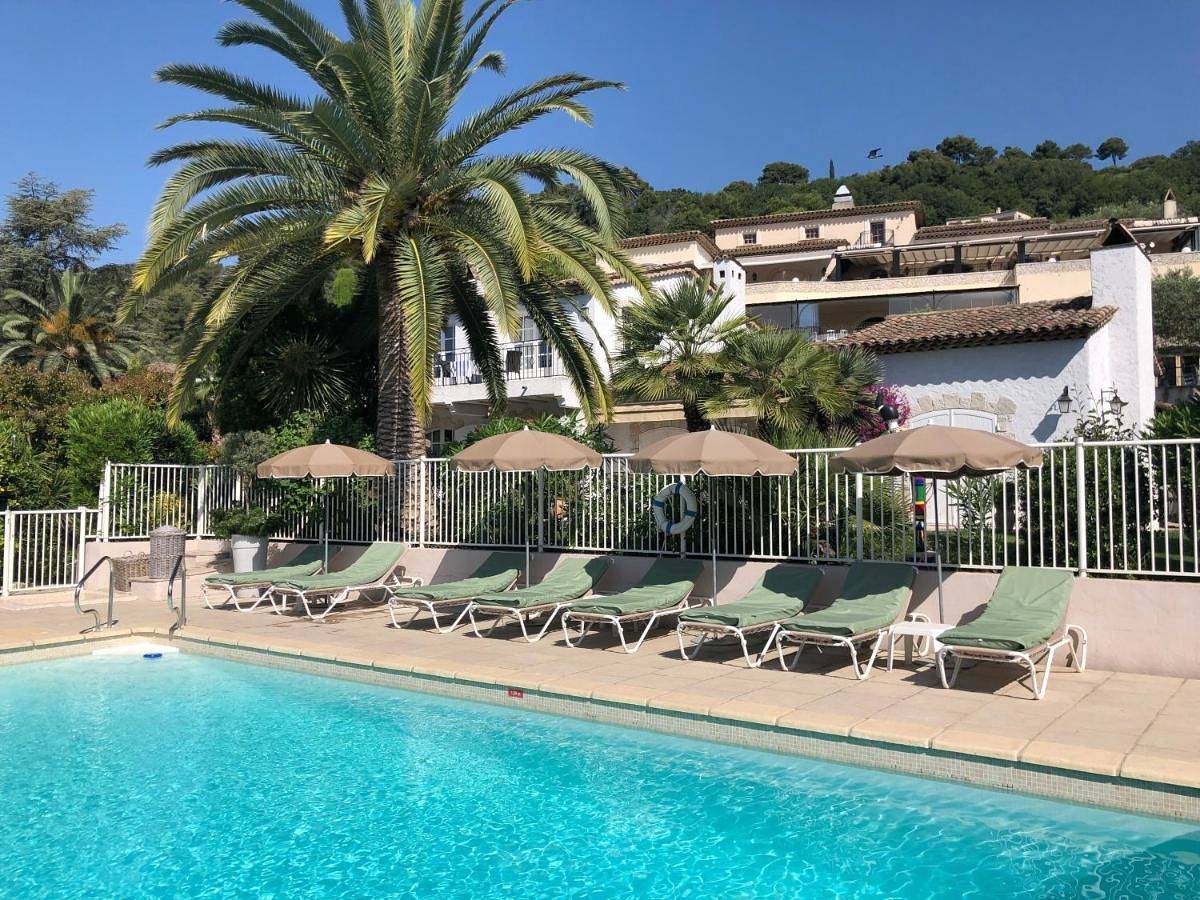 Hôtel & Restaurant Alain Llorca in La Colle-sur-Loup, Côte méditerranéenne (France)