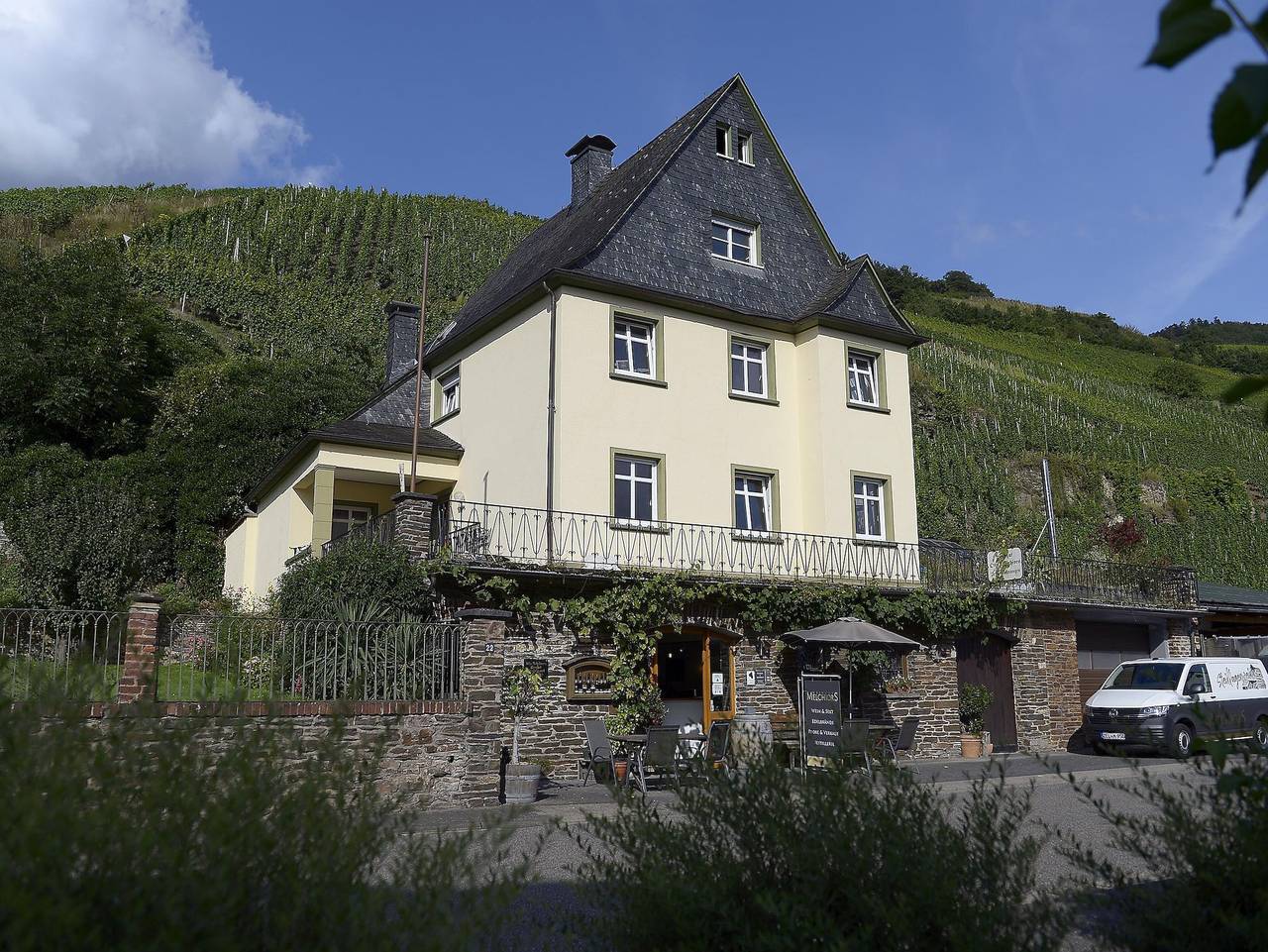 Ganze Ferienwohnung, Weingut & Gästehaus Otto Melchiors in Zell Stadt (Mosel), Zell (Mosel)