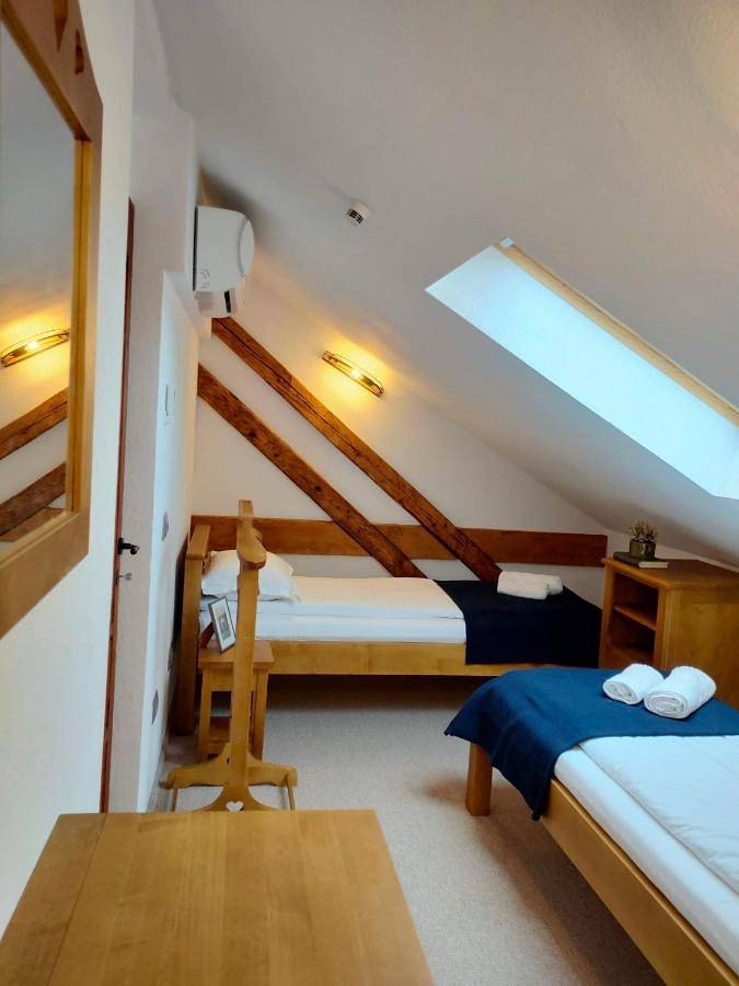 Gîte pour 2 personnes, avec vue dans Deva (Roumanie) - 2