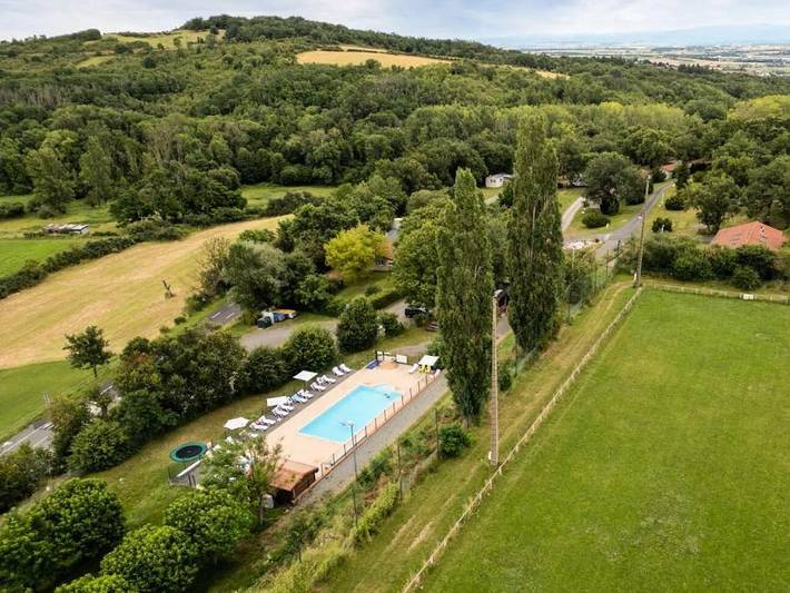 Camping voor 4 personen, met huisdier in de Auvergne