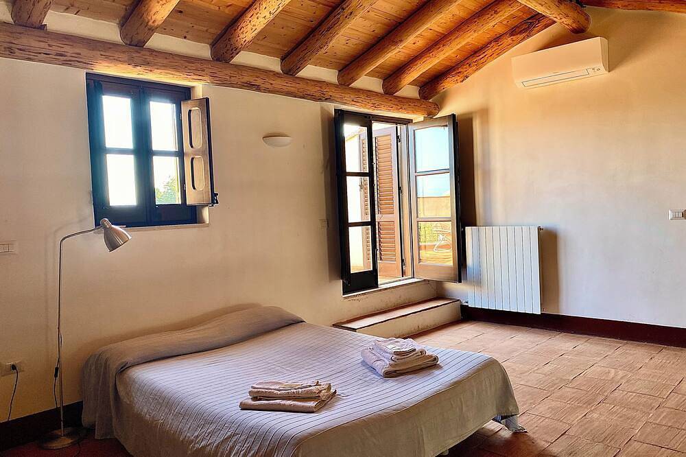 Antico Baglio Siciliano # 1 in Partinico, Palermo Provinz