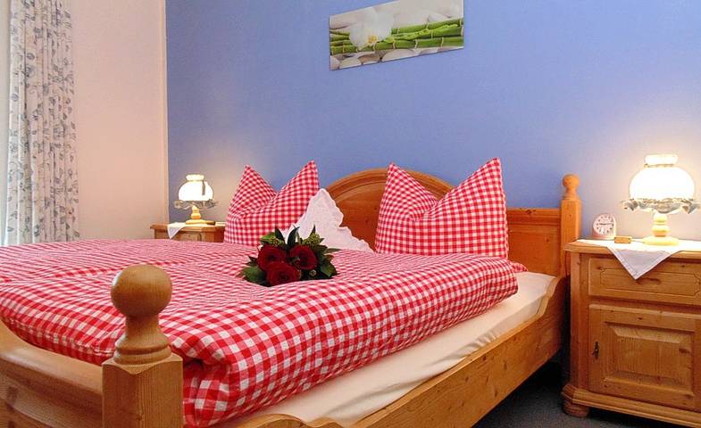Ferienwohnung für 4 Personen, mit Balkon und Garten in Oberstdorf - 2