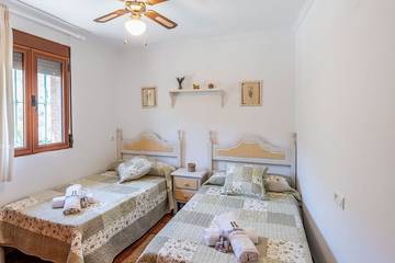 Casa Rural para 10 Personas en Rute, Sierras Subbéticas, Foto 2
