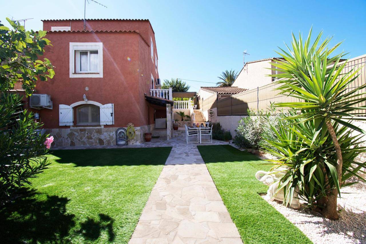 Appartement entier, L'Escale Standing Presta in La Valette-du-Var, Côte méditerranéenne (France)