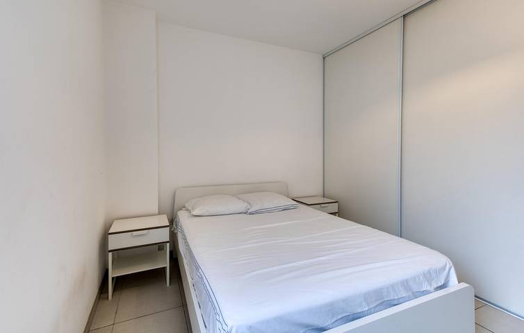 Appartamento intero, Accogliente appartamento con WiFi, parcheggio, giardino a 2 km dalla spiaggia in La Rochelle, La Rochelle e dintorni