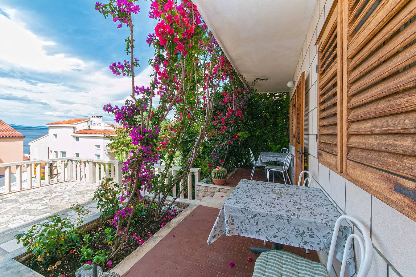 Hel leilighet, Studio flat with terrace and sea view Brela (Makarska) As-2752-b in Brela, Makarska Riviera