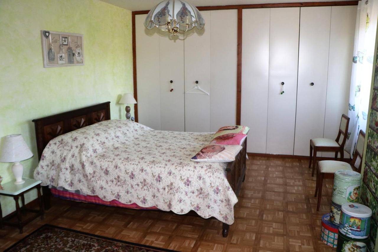 Chambre d’hôte pour 2 personnes avec vue in Laguiole, Parc naturel régional de l'Aubrac